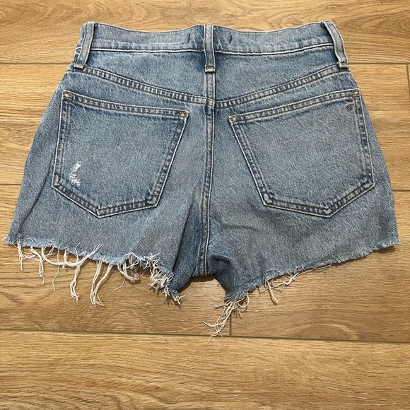 Madewell The Perfect Jean Short - Picture 2 of 3